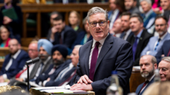 PM swerves questions on whether he spoke to Mandelson over Epstein friendship