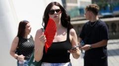 Hundreds of schools plan closures ahead of red heat alerts
